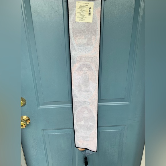 🏷️ 3 for $10 
Lighthouse tapestry - Picture 5 of 6